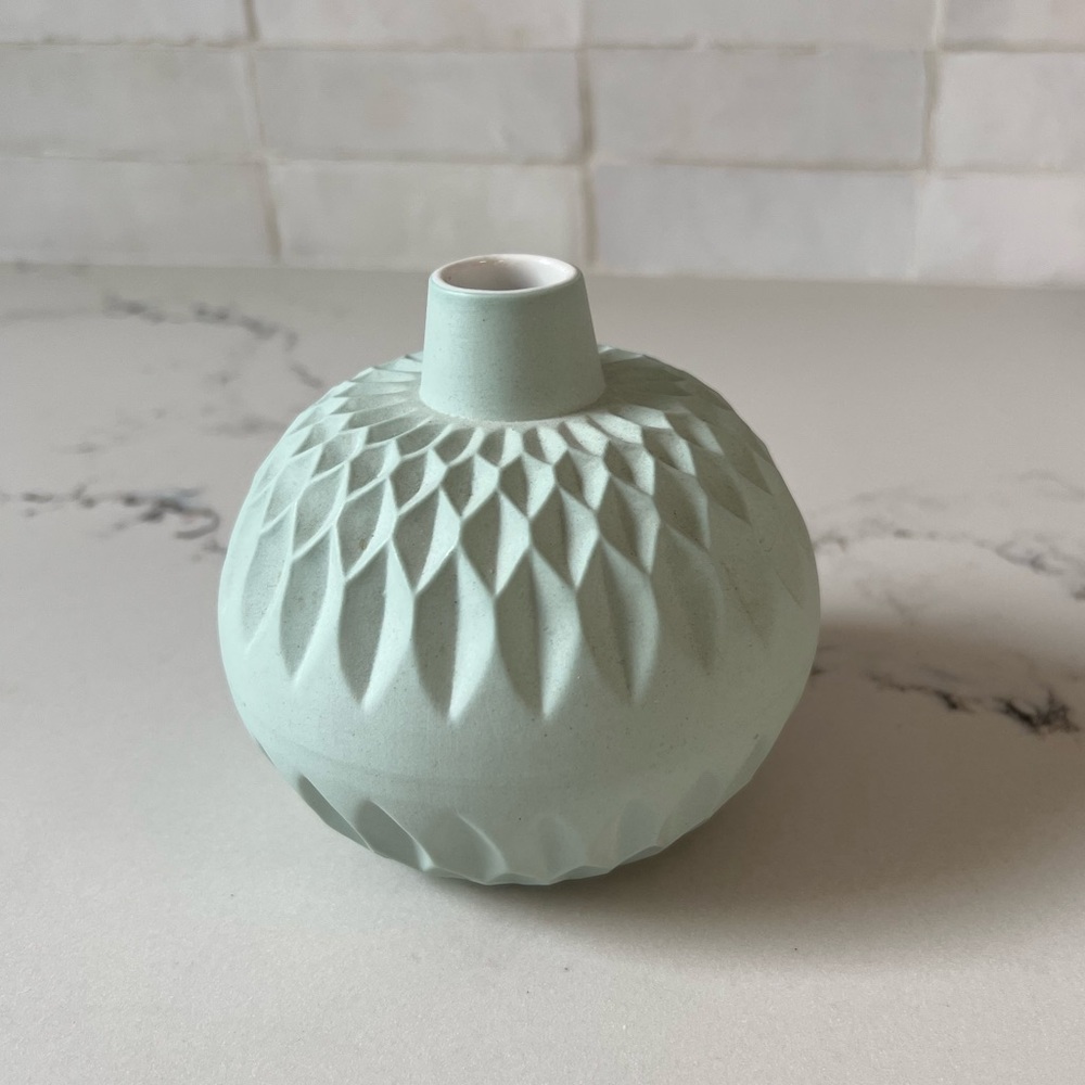 Small bud vase